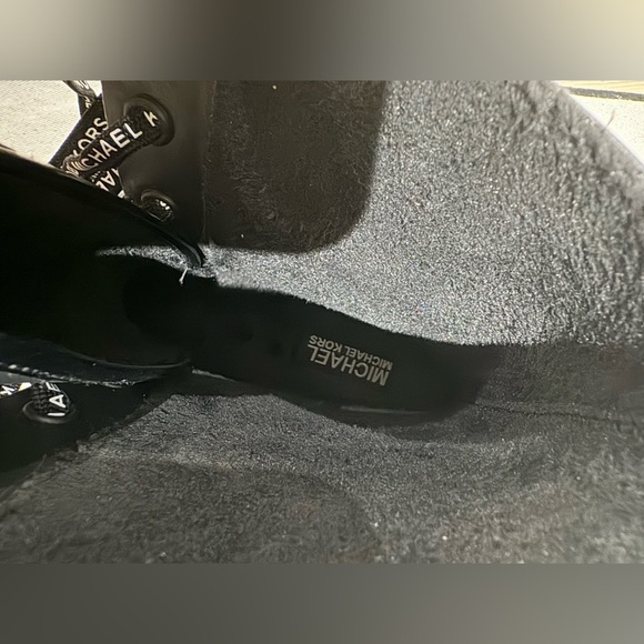 EUC-MICHAEL MICHAEL KORS
Montaigne PVC Rain Boot - Picture 8 of 8